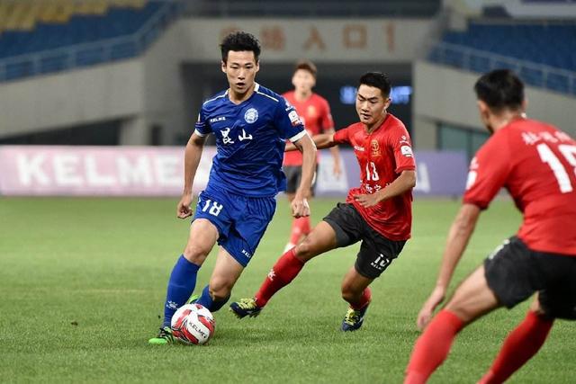 上海男篮教练组生变：两位冠军教练离开