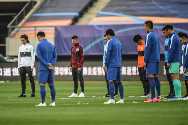 圣吉罗斯联合轻松击败比尔森胜利，以3-0取得胜利